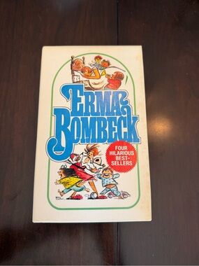 Vintage Erma Bombeck box set of 4 Bestseller Paperback Books.